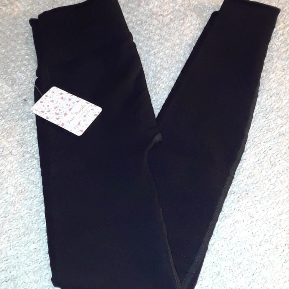 Last 1! FP Movement Ecology Leggings Black - Picture 8 of 14